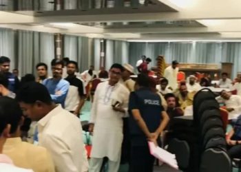 গোপন বৈঠক করছিলেন ৭০ ইউপি সদস্য, গ্রেপ্তার আ.লীগপন্থি ১৯