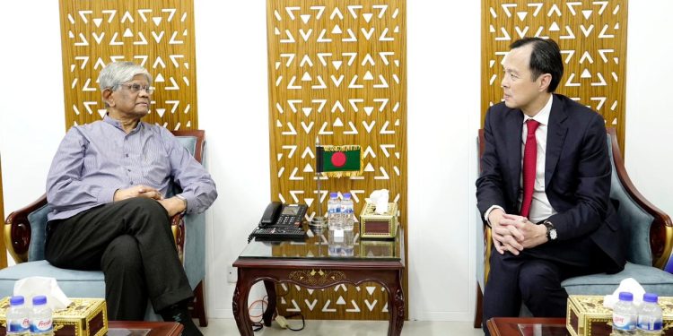 আরো বেশি সংখ্যক দেশের সাথে মুক্তবাণিজ্য চুক্তি করবে সরকার- বাণিজ্য উপদেষ্টা