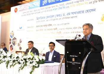 দেশে বিনিয়োগের অপার সম্ভাবনা তৈরি হয়েছে: বস্ত্র ও পাট উপদেষ্টা এম সাখাওয়াত হোসেন