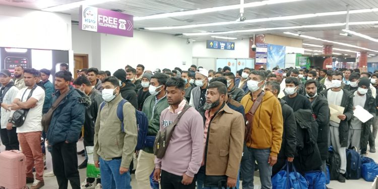 আন্তর্জাতিক অভিবাসন সংস্থা (IOM) এর সহযোগিতায় লিবিয়ার বেনগাজী ও তার পার্শ্ববর্তী অঞ্চল হতে স্বেচ্ছায় দেশে ফিরেছেন ১৪৩