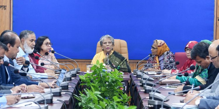 একতাবদ্ধ হয়ে নারীর প্রতি সহিংসতা মুক্ত দেশ গড়তে চাই- উপদেষ্টা শারমীন এস মুরশিদ