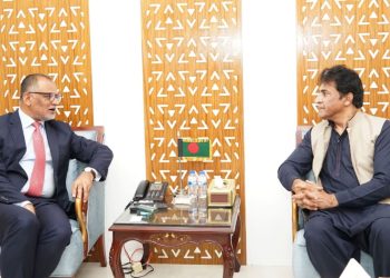 বিভিন্ন দেশের সাথে ব্যবসায়িক এনগেজমেন্ট বাড়াতে চায় সরকার : বাণিজ্য উপদেষ্টা