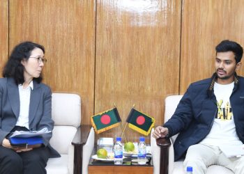 স্থানীয় সরকার উপদেষ্টার সাথে বিশ্বব্যাংকের প্রতিনিধিগণের সৌজন্য সাক্ষাৎ