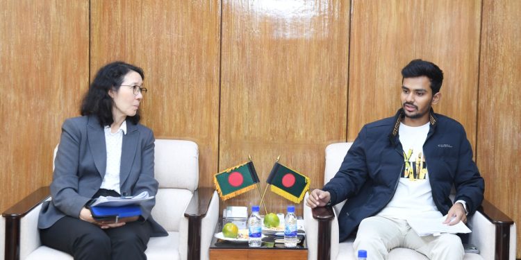 স্থানীয় সরকার উপদেষ্টার সাথে বিশ্বব্যাংকের প্রতিনিধিগণের সৌজন্য সাক্ষাৎ