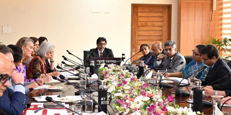 মার্কিন পররাষ্ট্র দপ্তরের আন্তর্জাতিক শ্রম বিষয়ক বিশেষ প্রতিনিধি (SRILA) মিসেস কেলি আজ পররাষ্ট্র সচিবের সঙ্গে সাক্ষাৎ করেন