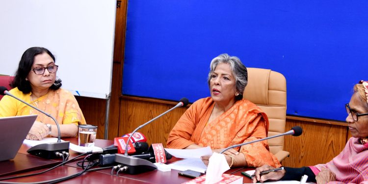 নারী ও কন্যাশিশুর প্রতি সহিংসতা প্রতিরোধে গণমাধ্যম অত্যন্ত গুরুত্বপূর্ণ ভূমিকা পালন করে উপদেষ্টা শারমীন এস মুরশিদ