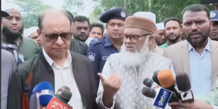 শহিদ সাইফুলের পরিবারের জন্য ধর্ম উপদেষ্টার তত্বাবধানে কোটি টাকার ফান্ড গড়ে তোলা হচ্ছে