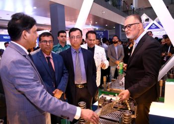 ন্যায় প্রতিষ্ঠায় সকলের সহযোগিতা চাই-বাণিজ্য উপদেষ্টা