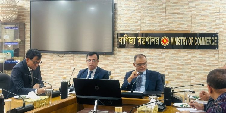 ভোজ্যতেলের মূল্য সমন্বয় : বাস্তবায়নে তিন সিদ্ধান্ত