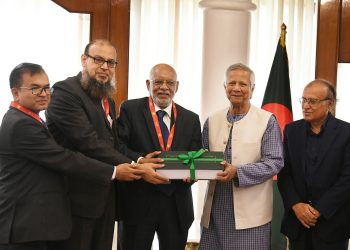 পদোন্নতি বঞ্চিত অবসরপ্রাপ্ত কর্মকর্তাগণের আবেদন পর্যালোচনা কমিটির প্রতিবেদন পেশ