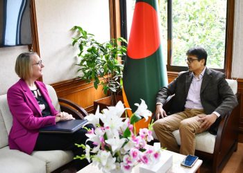 বিশেষ দূতের সঙ্গে সাক্ষাৎ করেছেন ব্রিটিশ হাইকমিশনার
