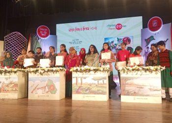 রাষ্ট্র পরিচালনায় শুধু সরকারের একার পক্ষে যেমন সম্ভব নয় তেমনি শিশুদের প্রতিভা বিকশিত করতে অভিভাবকদের গুরুত্ব অনেক-তানিয়া খান