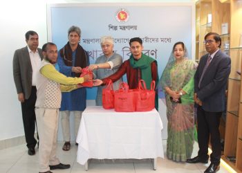 ছাত্ররা ২০২৪ সালে বুকের রক্ত দিয়ে স্বাধীনতাকে পূর্ণতা দিয়েছে- উপদেষ্টা আদিলুর রহমান খান