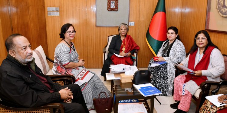 প্রত্যাগত অভিবাসী কর্মীদের জীবনমানের টেকসই উন্নয়নে সামাজিক ও অর্থনৈতিক কর্মকাণ্ডের  মূল স্রোতধারায় সংযুক্ত করতে মন্ত্রণালয় কাজ করে যাচ্ছে- উপদেষ্টা শারমীন এস মুরশিদ