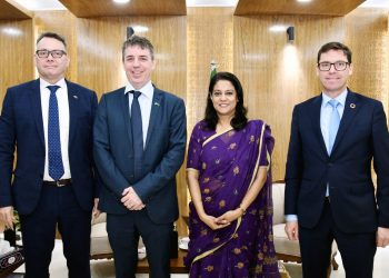 হাতি সংরক্ষণে বন্যপ্রাণী অভয়ারণ্য প্রতিষ্ঠা ও নদী পরিষ্কার অভিযানে নর্ডিক দেশগুলোর সহযোগিতা কামনা করলেন পরিবেশ উপদেষ্টা সৈয়দা রিজওয়ানা হাসান