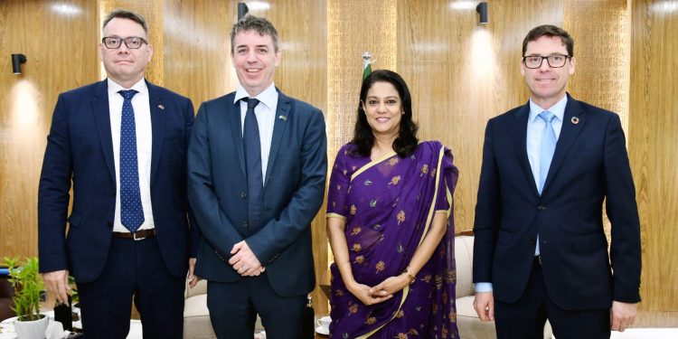 হাতি সংরক্ষণে বন্যপ্রাণী অভয়ারণ্য প্রতিষ্ঠা ও নদী পরিষ্কার অভিযানে নর্ডিক দেশগুলোর সহযোগিতা কামনা করলেন পরিবেশ উপদেষ্টা সৈয়দা রিজওয়ানা হাসান