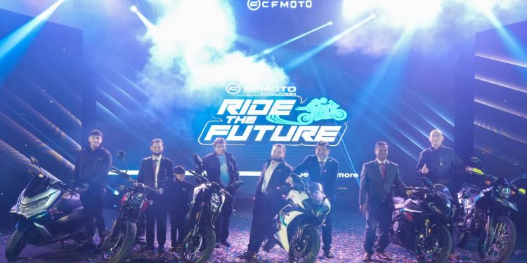 সিএফমোটো বাংলাদেশে অফিসিয়ালি লঞ্চ করল তাদের ফ্ল্যাগশিপ ৩০০ সিসি’র স্পোর্টস বাইক