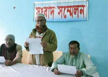 কুয়াকাটায় নিজের সবজ্বী বাগান নিজে কেটে আওয়ামী লীগ নেতার পরিবারকে ফাঁসানোর অভিযোগ