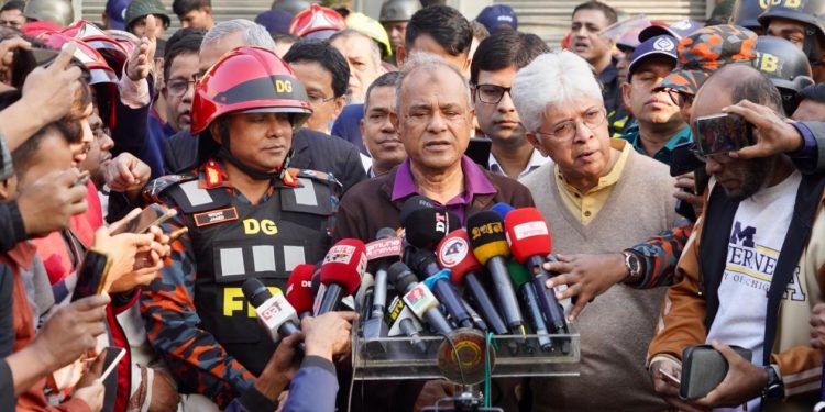 উচ্চ পর্যায়ে সচিবালয়ে আগুনের ঘটনায় তদন্ত কমিটি হবে:স্বরাষ্ট্র উপদেষ্টা লেফটেন্যান্ট জেনারেল (অব.) মো. জাহাঙ্গীর আলম চৌধুরী