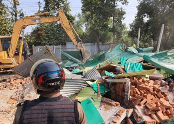 টাঙ্গাইলে যৌথবাহিনীর অভিযানে ১ হেক্টর বনভূমি জবরদখলমুক্ত, সাভারে ইটভাটায় ৫ লাখ টাকা জরিমানা