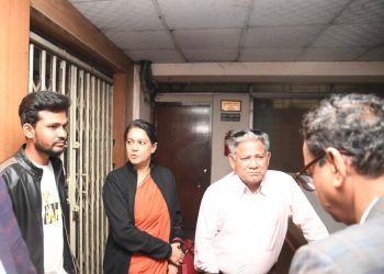 সচিবালয়ে অগ্নিকাণ্ডে শ্রম ও কর্মসংস্থান মন্ত্রণালয়ের ক্ষয়ক্ষতি নিরূপণে ২ টি কমিটি গঠনের নির্দেশ: শ্রম ও কর্মসংস্থান এবং নৌপরিবহন উপদেষ্টা ব্রিগেডিয়ার জেনারেল (অব:) ড. এম সাখাওয়াত হোসেন