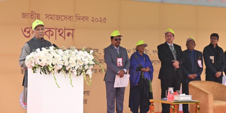 ওয়াকাথন ও সমাজ সেবা সম্মেলনের উদ্বোধন করেছেন প্রধান উপদেষ্টা