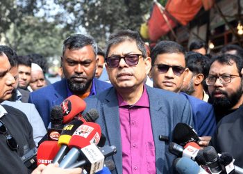 পলিথিন শপিং ব্যাগ উৎপাদন বন্ধে ভ্রাম্যমাণ আদালতের অভিযান জোরদার করা হবে— তপন কুমার বিশ্বাস, মন্ত্রণালয়ের মনিটরিং কমিটির চেয়ারপারসন ও অতিরিক্ত সচিব