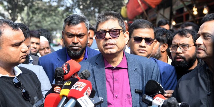 পলিথিন শপিং ব্যাগ উৎপাদন বন্ধে ভ্রাম্যমাণ আদালতের অভিযান জোরদার করা হবে— তপন কুমার বিশ্বাস, মন্ত্রণালয়ের মনিটরিং কমিটির চেয়ারপারসন ও অতিরিক্ত সচিব