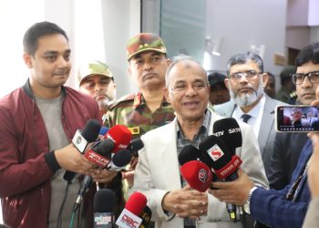 চলতি বছরের ৩১ ডিসেম্বরের মধ্যে ই-পাসপোর্ট পুরোপুরি চালু করা হবে- স্বরাষ্ট্র উপদেষ্টা