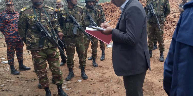 অবৈধ ইটভাটা, পলিথিন, কালো ধোয়া, উন্মুক্ত নির্মাণ সামগ্রি রেখে বায়ুদূষণের বিরুদ্ধে অভিযান অব্যাহত