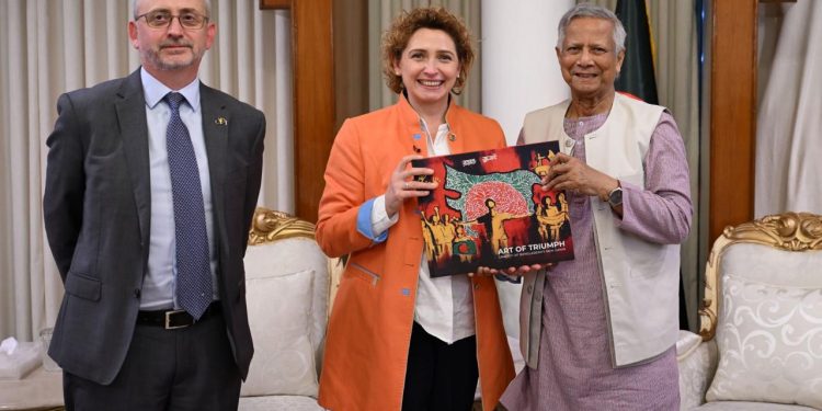 ইআইবি অন্তর্বর্তী সরকারের সংস্কার এজেন্ডাকে সমর্থন করে