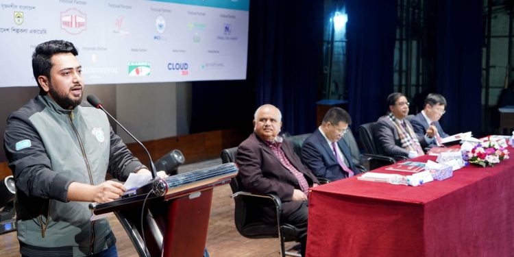 চলচ্চিত্র শিল্পকে সমৃদ্ধ করতে সর্বাত্মক সহযোগিতা করবে সরকার : উপদেষ্টা নাহিদ ইসলাম