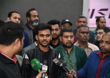 এলিফ্যান্ট রোডে ব্যবসায়ীকে কুপিয়ে জখম করার ঘটনায় দৃষ্টান্তমূলক শাস্তির হুঁশিয়ারি–উপদেষ্টা আসিফ মাহমুদ সজীব ভূঁইয়া