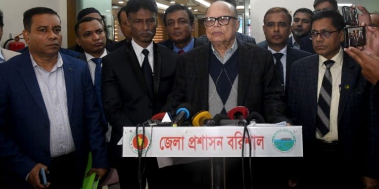 দেশের মানুষের খাদ্য নিরাপত্তার জন্য খাদ্য মজুদ নিশ্চিত করতে হবে