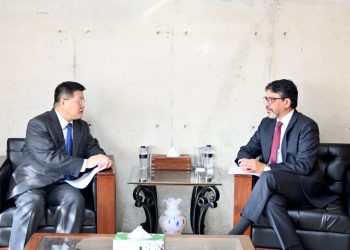 পররাষ্ট্র উপদেষ্টার চীন সফরের আগে পররাষ্ট্র সচিবের সঙ্গে দেখা করেছেন চীনা রাষ্ট্রদূত