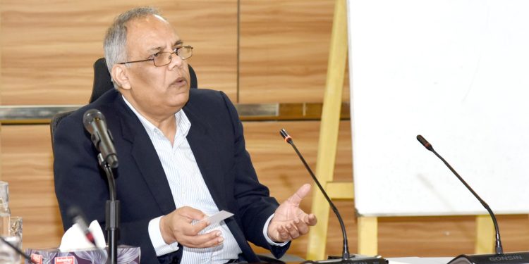 গণমাধ্যমের সংস্কার নির্বাচনকেন্দ্রিক নয়, গণতন্ত্রমুখী-কামাল আহমেদ