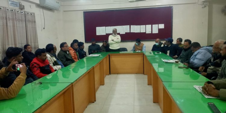 জামালপুর প্রেসক্লাবের সভাপতি হাফিজ রায়হান সাদার বিরুদ্ধে মিথ্যা মামলা প্রত্যাহারের দাবিতে প্রতিবাদ সমাবেশ