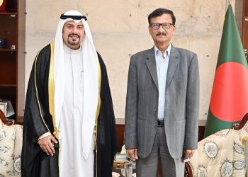 বাংলাদেশে কুয়েতের নতুন রাষ্ট্রদূত মাননীয় পররাষ্ট্র উপদেষ্টার সাথে সাক্ষাৎ