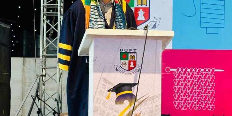 বাংলাদেশ তারুণ্য ও নতুন দিনের দিকে তাকিয়ে আছে- উপদেষ্টা আদিলুর রহমান খান