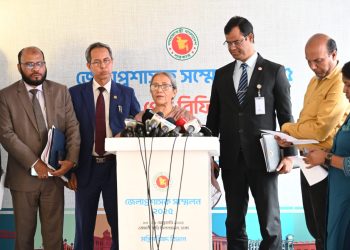 অমৎস্যজীবীদের কোনভাবেই জলমহল ইজারা না দিতে জেলা প্রশাসকদের প্রতি মৎস্য ও প্রাণিসম্পদ উপদেষ্টার আহ্বান