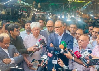 দুই দিনের মধ্যে সয়াবিন তেলের সরবরাহ স্বাভাবিক হবে: বাণিজ্য উপদেষ্টা