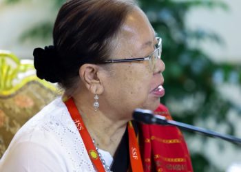 দরিদ্র শিশুদের বিনামূল্যে সরকারি স্কুলে শিক্ষা, বসবাসের জায়গা করে দেয়া, সুস্বাস্থ্যের জন্য চিকিৎসার ব্যবস্থা করা এবং তাদের জীবনমান উন্নয়ন নিশ্চিত করতে সরকারের পাশাপাশি এলাকার কমিউনিটির মাধ্যমে সবাইকে সম্মিলিতভাবে দায়িত্ব নিয়ে কাজ করতে হবে-উপদেষ্টা শারমিন এস মুরশিদ