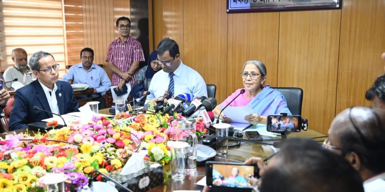 কোরবানির ঈদের জন্য পশু আমদানি করা হবে না–মৎস্য ও প্রাণিসম্পদ উপদেষ্টা