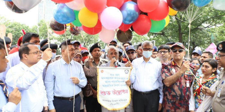 উন্নত রাষ্ট্রে পরিণত হতে হলে তরুণ সমাজকে অবশ্যই মাদকমুক্ত রাখতে হবে- স্বরাষ্ট্র উপদেষ্টা