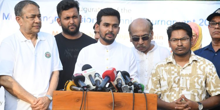 বাধ্যতামূলকভাবে সিএসআর ফান্ডের একটি নির্দিষ্ট অংশ স্পোর্টসের পৃষ্ঠপোষকতায় ব্যয় করার প্রক্রিয়া নিয়ে কাজ করছে সরকার – উপদেষ্টা আসিফ মাহমুদ