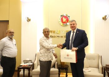 বেলারুশকে ঢাকায় দূতাবাস খোলার অনুরোধ স্বরাষ্ট্র উপদেষ্টার