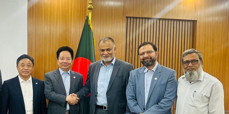 বাণিজ্য উপদেষ্টার সাথে জাতিসংঘের খাদ্য ও কৃষি সংস্থার সাউথ-সাউথ অ্যান্ড ট্রায়াঙ্গুলার কো-অপারেশন বিভাগের পরিচালক এর বৈঠক