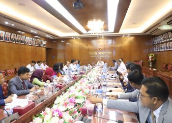 পাসপোর্ট ও ভিসা উইংয়ের কর্মকর্তাদের সেবার মনোবৃত্তি নিয়ে কাজ করার আহ্বান স্বরাষ্ট্র উপদেষ্টার