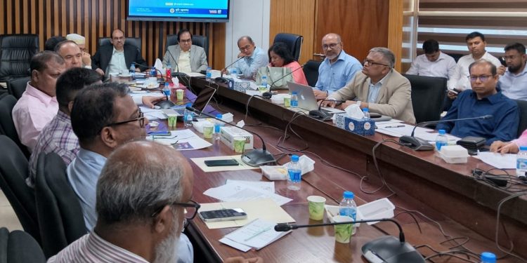 ডিজিটাল ভূমিসেবার চ্যালেঞ্জগুলো দ্রুতই কাটিয়ে উঠতে পারবো – সিনিয়র সচিব