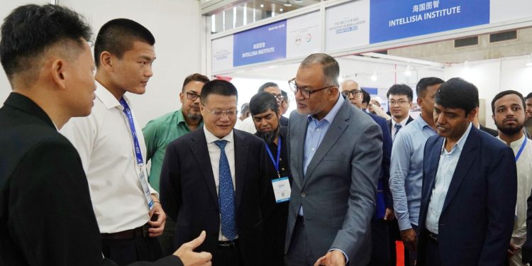 রোড এন্ড বেল্ট ইনিশিয়েটিভ এক্সিবিশনে যৌথ সক্ষমতা তুলে ধরার চেষ্টা করা হচ্ছে : বাণিজ্য উপদেষ্টা